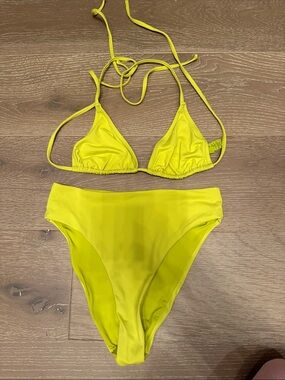 Skims high waisted bikini- small bottom, medium top